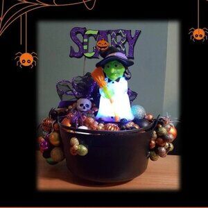 Halloween "SCARY" Witch Cauldron,‎ Bubbling Black Cauldron Table Centerpiece